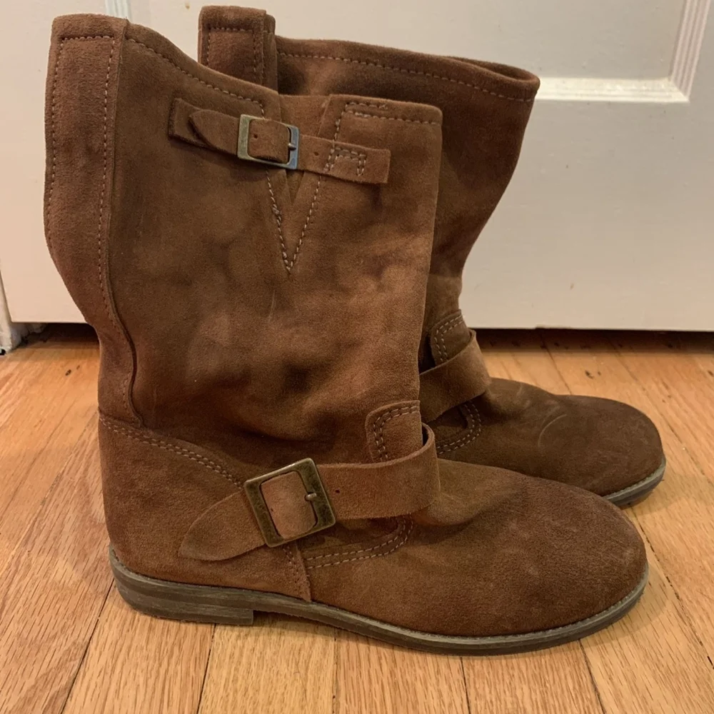 Jeffrey Campbell Dakota Leather Pull On Boots - Picture 2 of 10